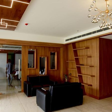 Hotel Emerald Palace Kottiyam Экстерьер фото